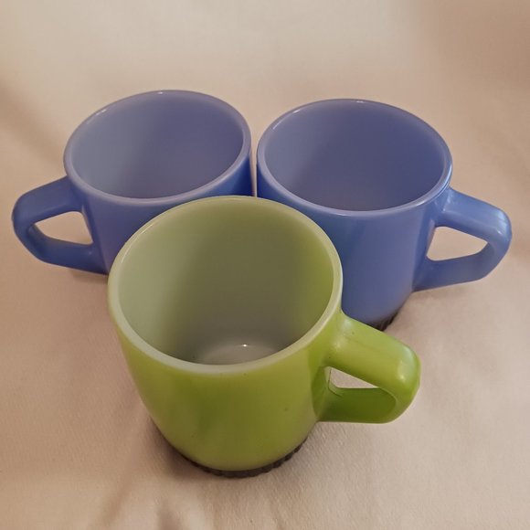 Vintage Anchor Hocking 3 Piece Fire King Mug Set Blue and Green Made in USA - Picture 1 of 6